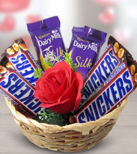 ChocolateBasketLoveHamper