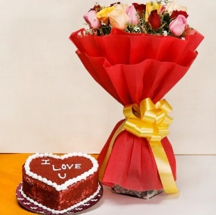 red velvet cakes with flowers Hyderabad Online