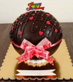 Pinata Cake or Smash Cake home delivery in Hyderabad
